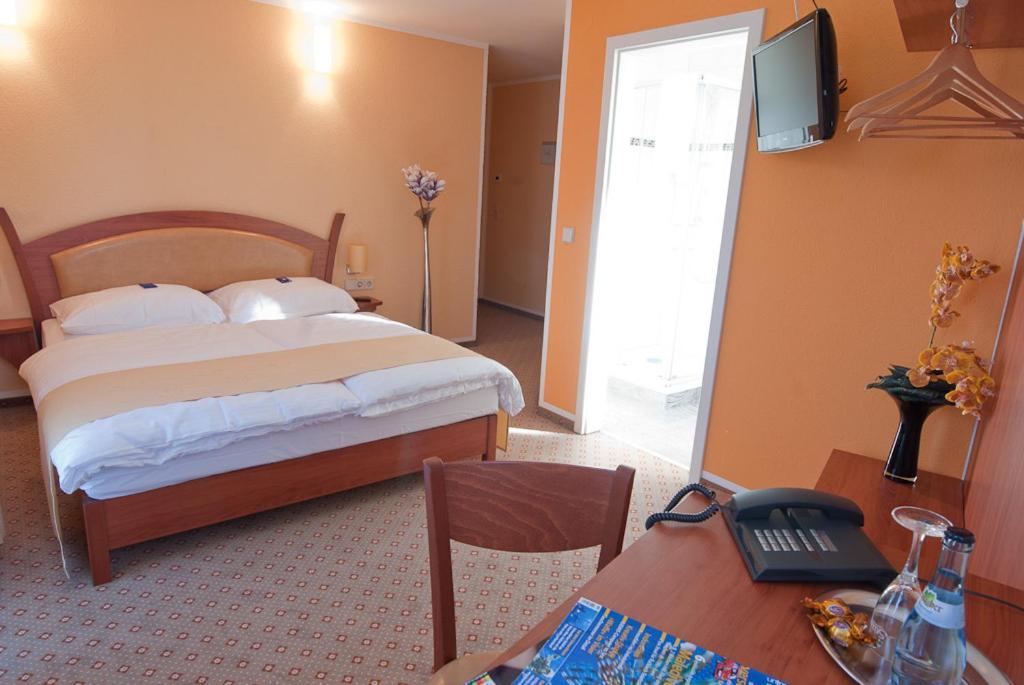 Aristo Hotel Filderstadt Zewnętrze zdjęcie